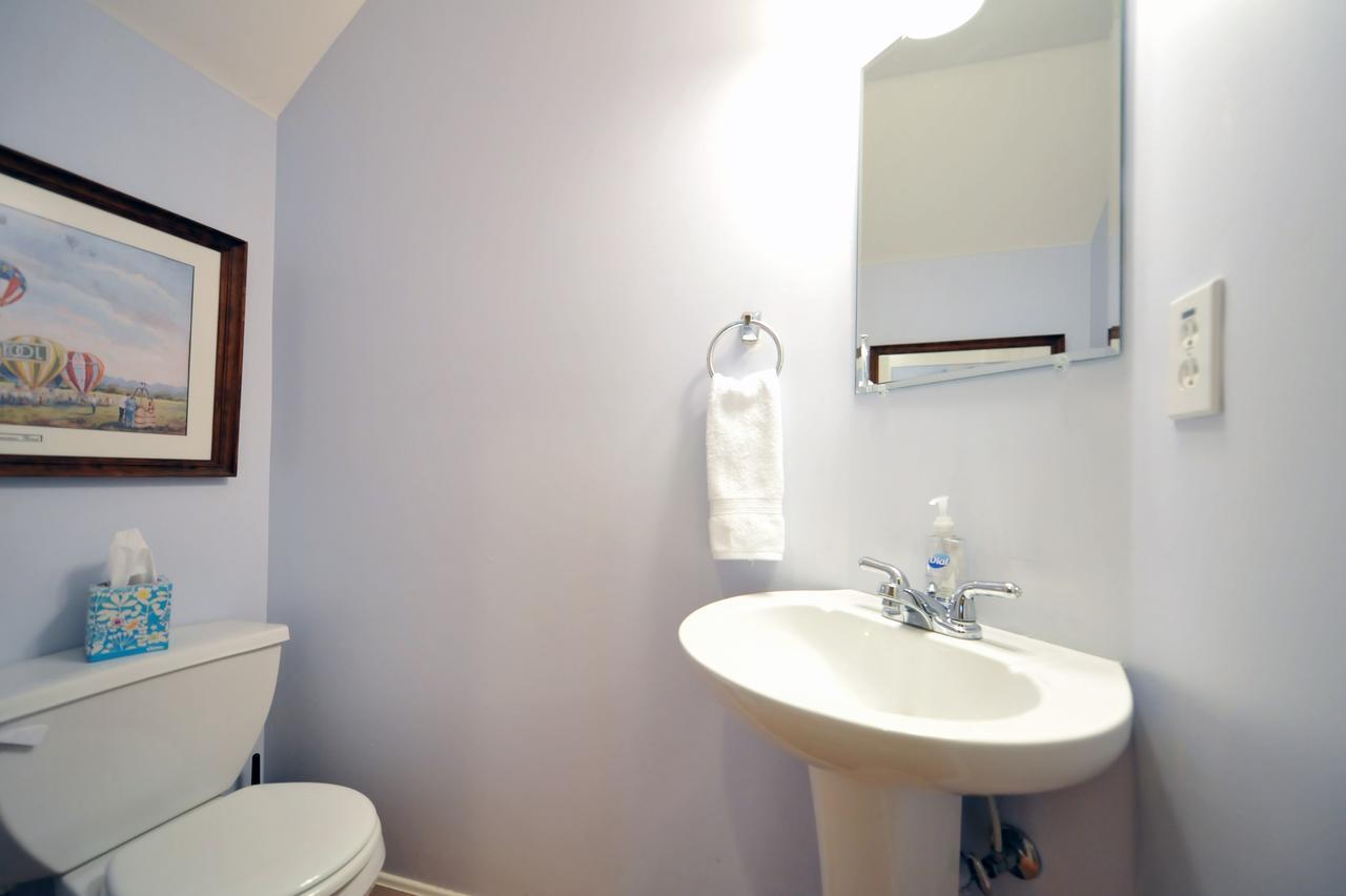 Restaurant Row Townhouse 2 King Bedrooms Louisville Exteriör bild