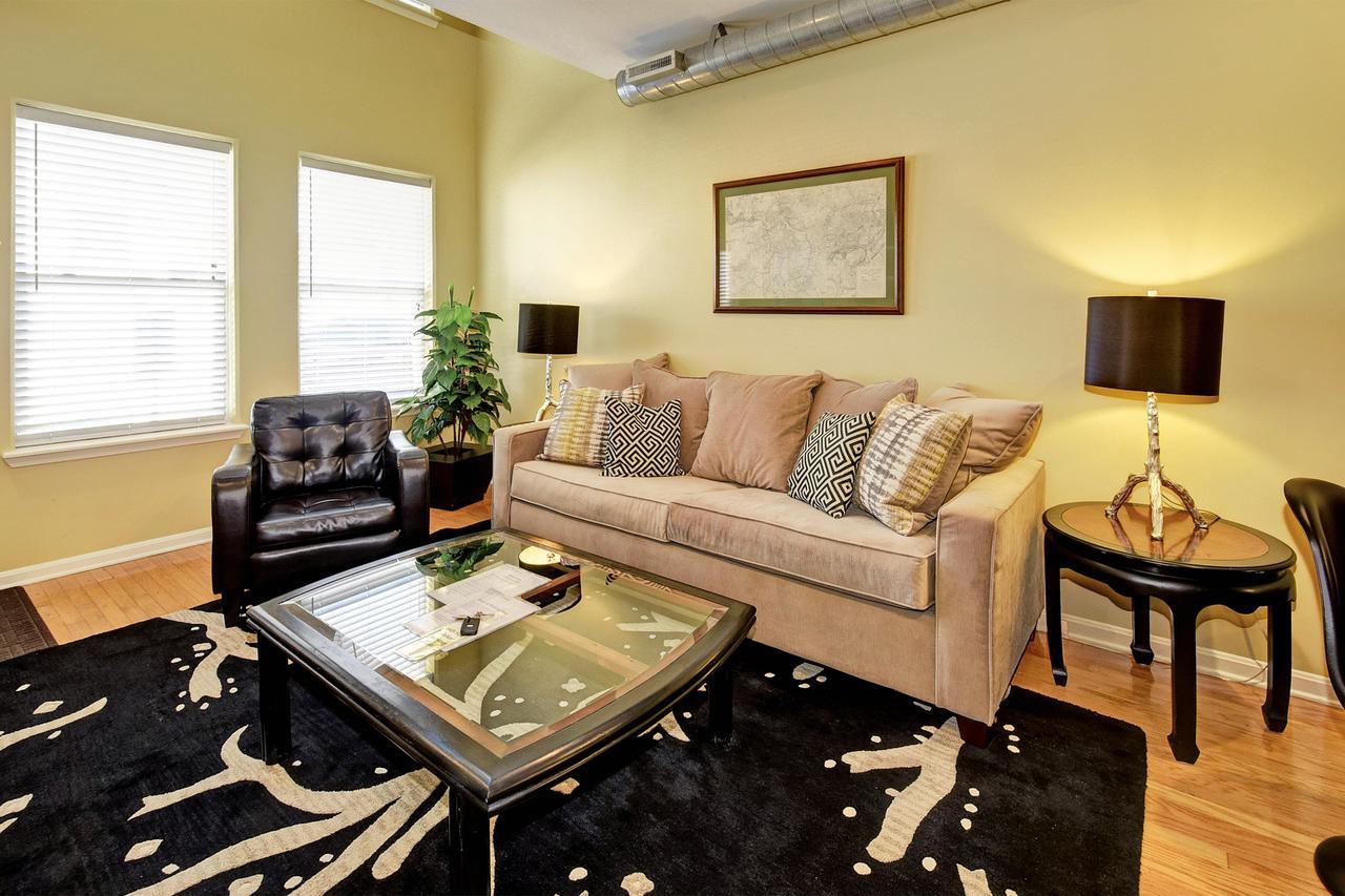 Restaurant Row Townhouse 2 King Bedrooms Louisville Exteriör bild